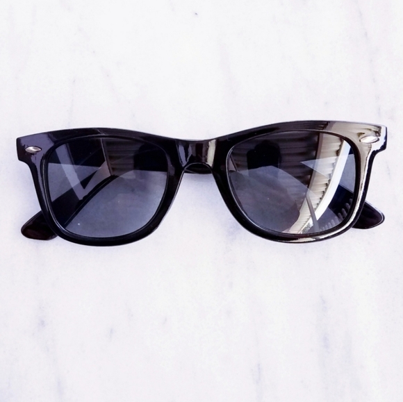 #BA New Black Wayfarer Sunglasses Mens or Women's - Picture 2 of 3